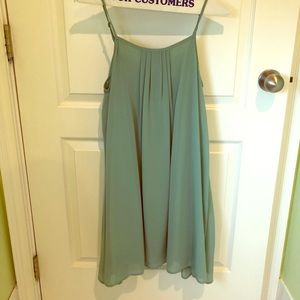 Light green/teal Lulu’s dress